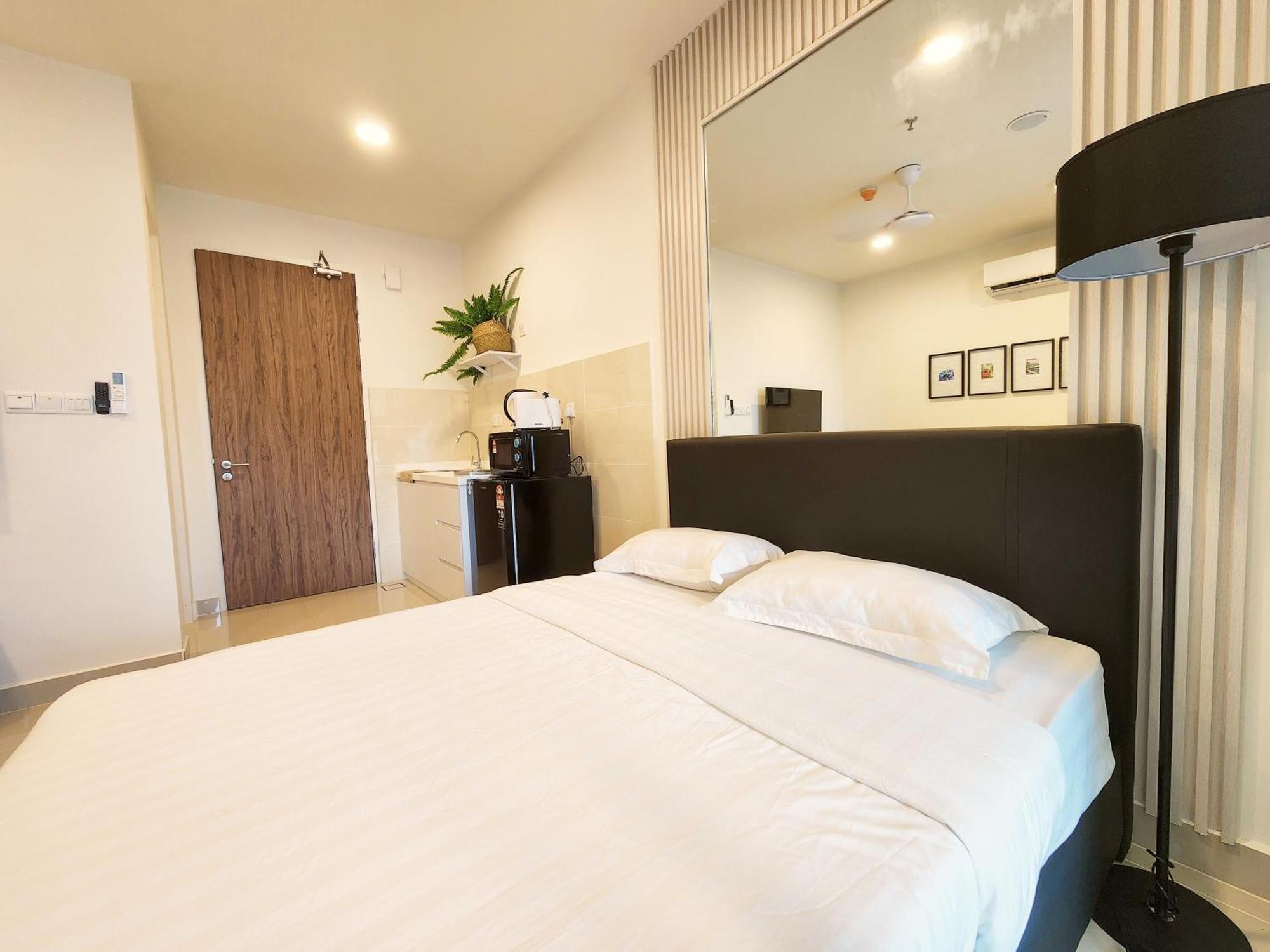 The Shore Kota Kinabalu City Centre By Lw Suites Rum bild