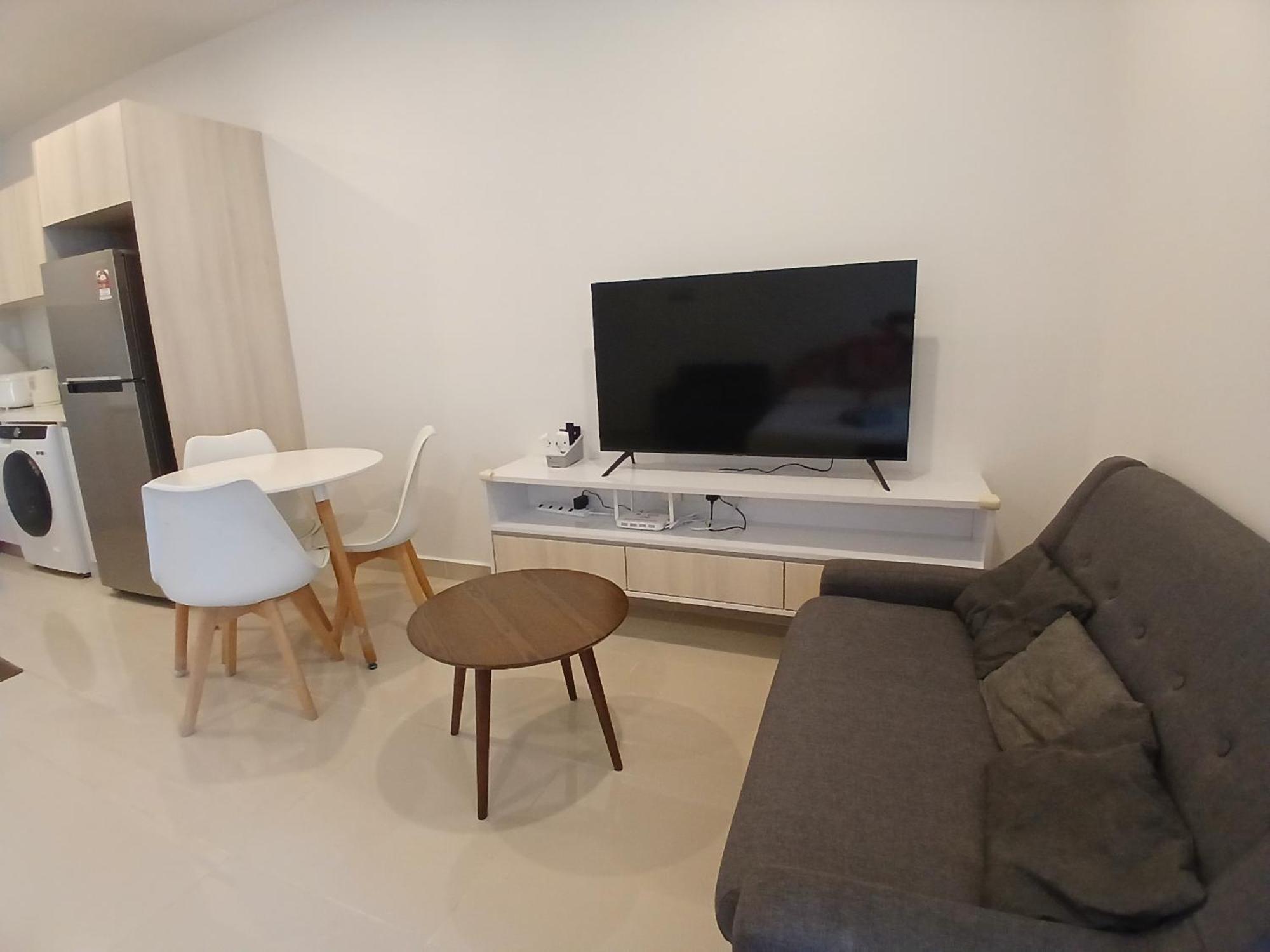 The Shore Kota Kinabalu City Centre By Lw Suites Rum bild