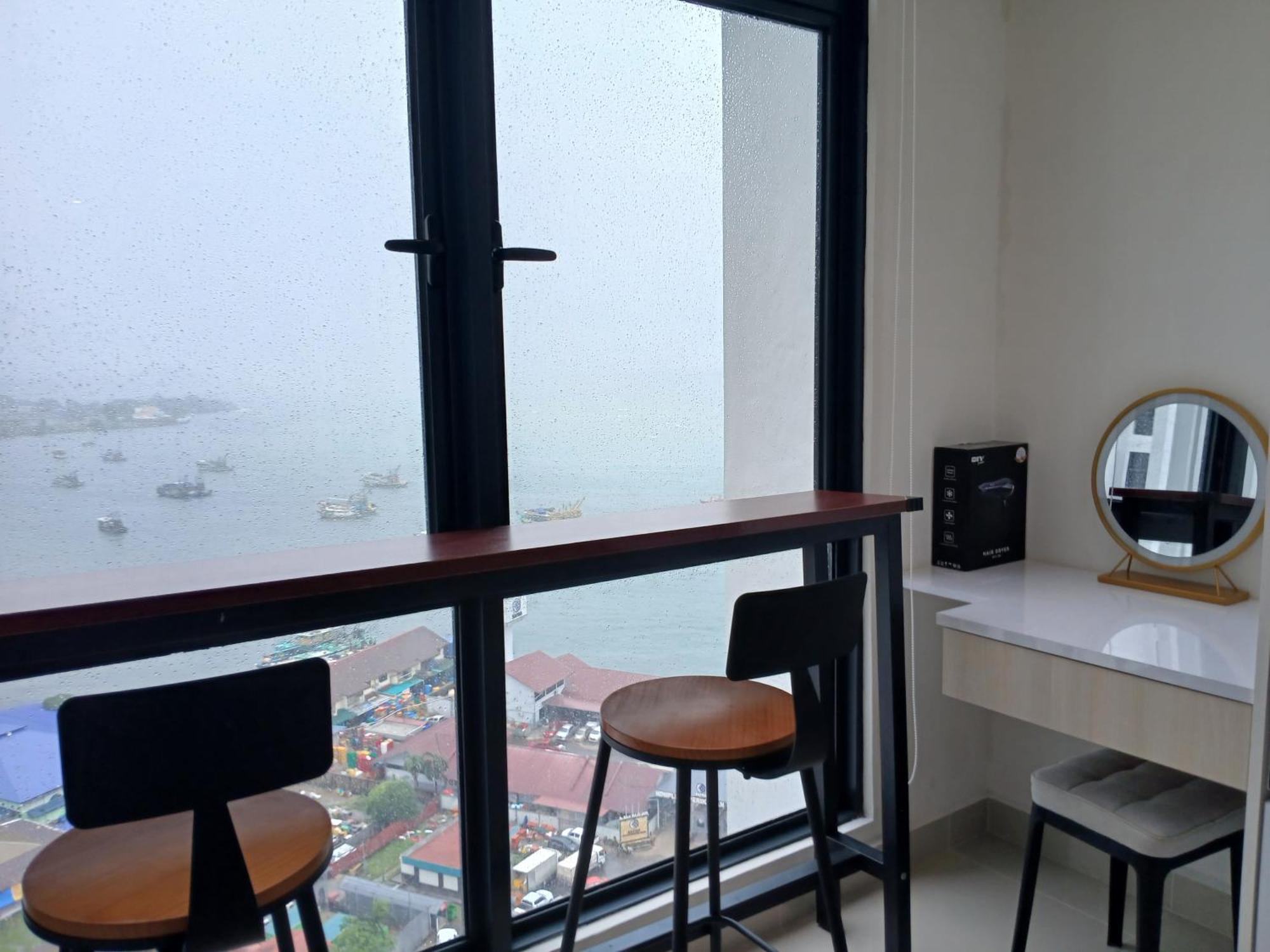The Shore Kota Kinabalu City Centre By Lw Suites Rum bild