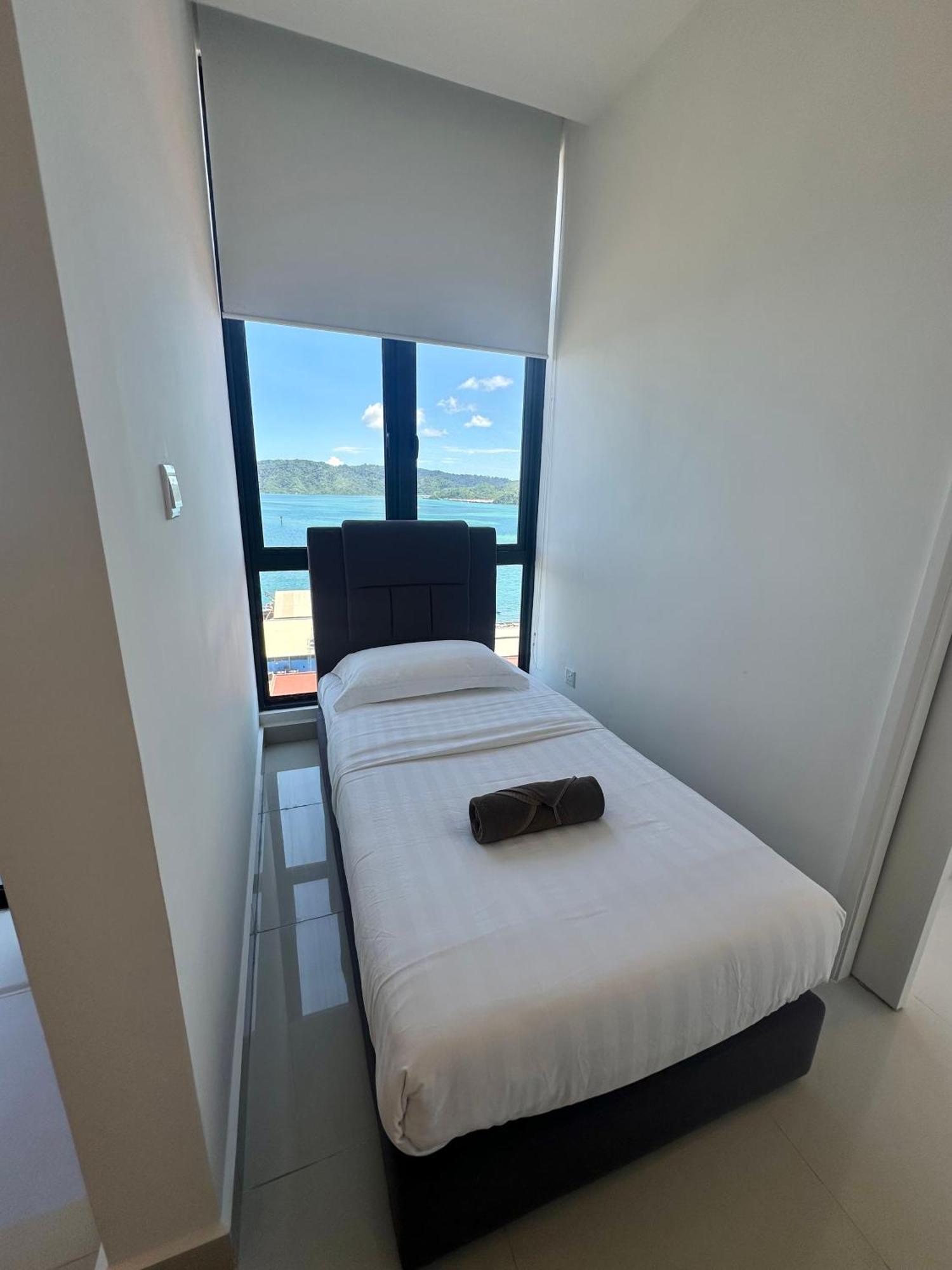 The Shore Kota Kinabalu City Centre By Lw Suites Rum bild